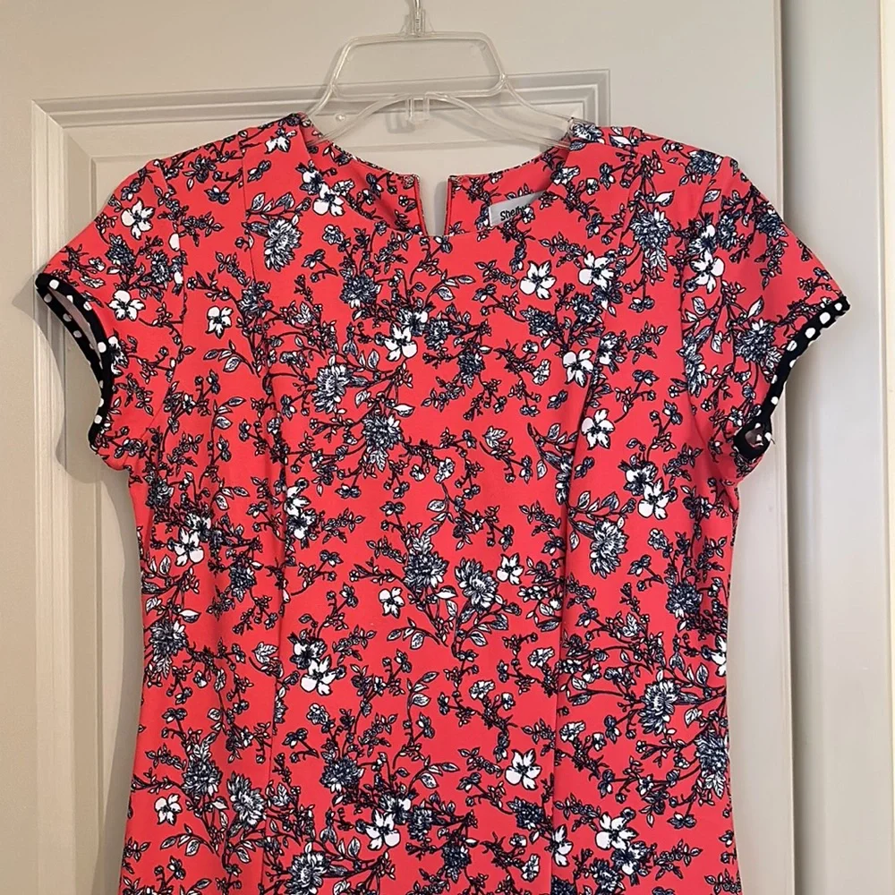 Adorable Floral pink dress! - Picture 4 of 6